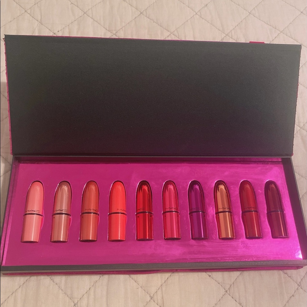 mac shiny pretty things lip kit 10 lipsticks